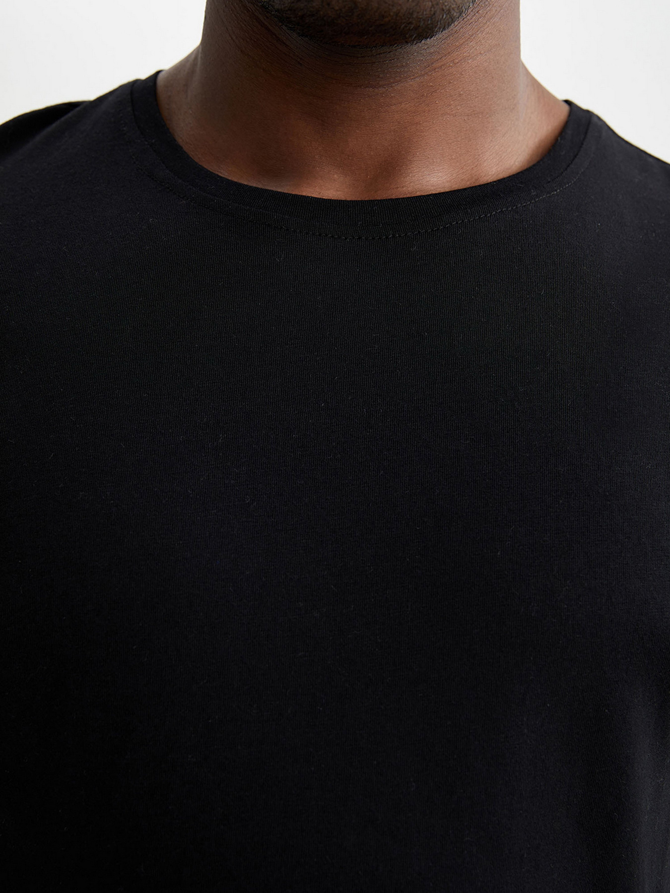 Футболки і поло DeFacto модель M6606AZ-BK27 Фото