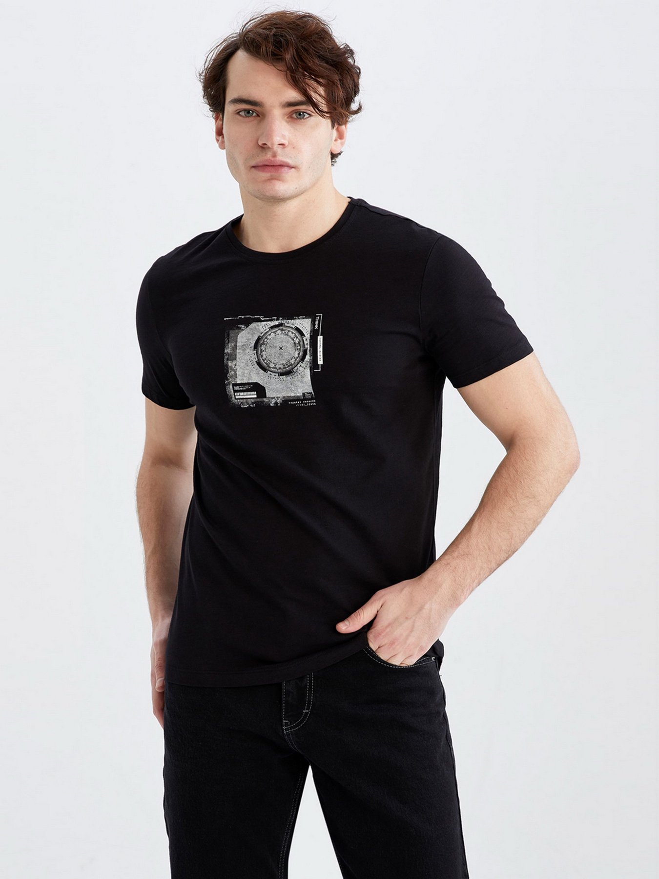 Футболки і поло DeFacto модель X2689AZ-BK81 Фото