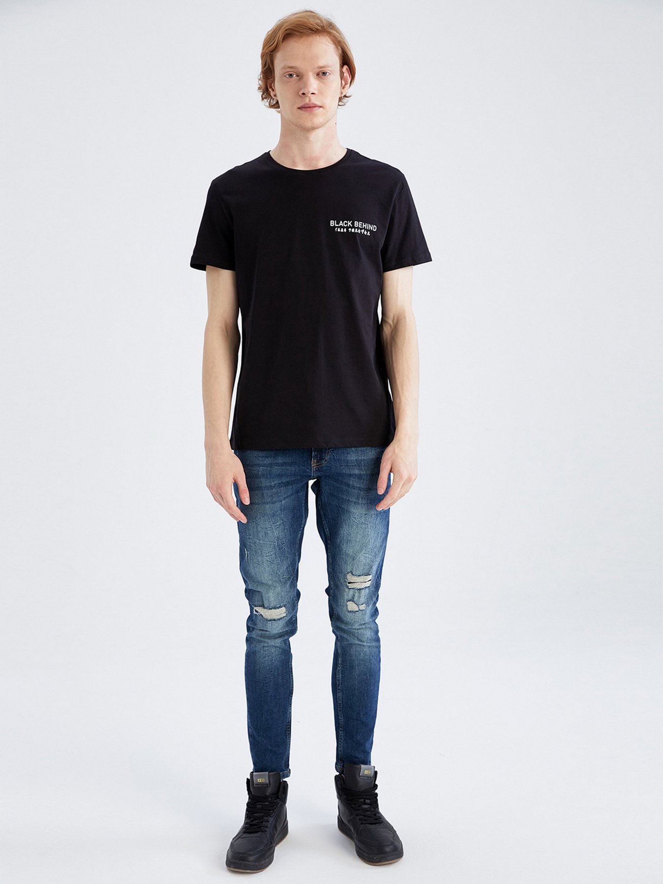 Футболки и поло DeFacto модель X2696AZ-BK81 Фото