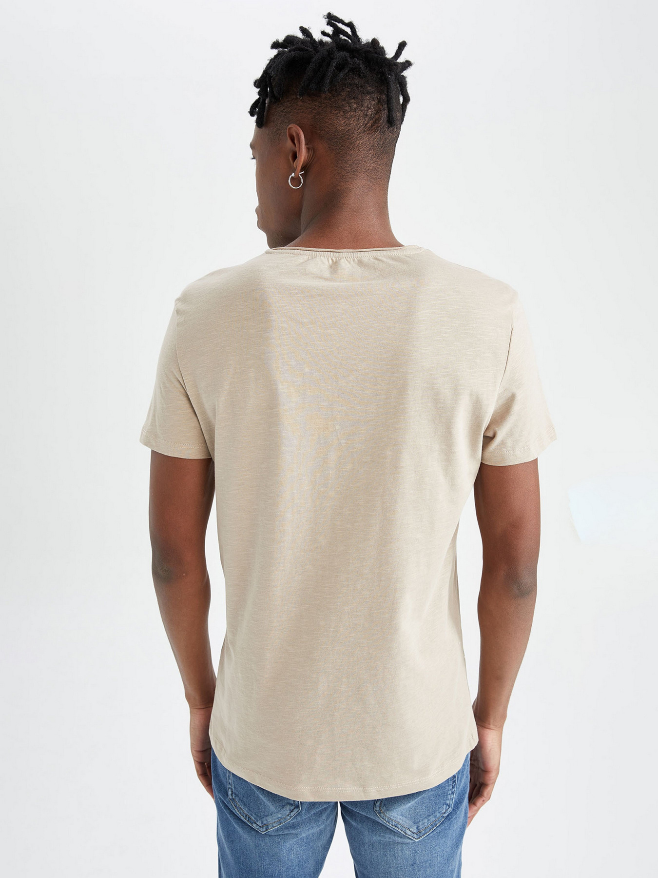 Футболки і поло DeFacto модель M4789AZ-BG699 Фото