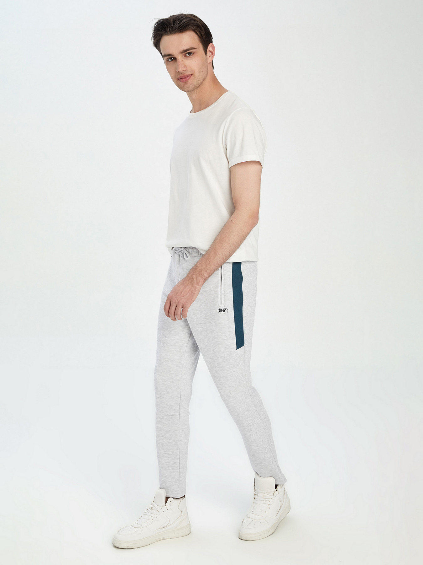 Штаны спортивные DeFacto модель Y4377AZ-GR362 Фото