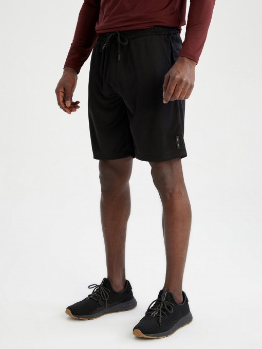 Повседневные шорты DeFacto модель V3030AZ-BK27 Фото