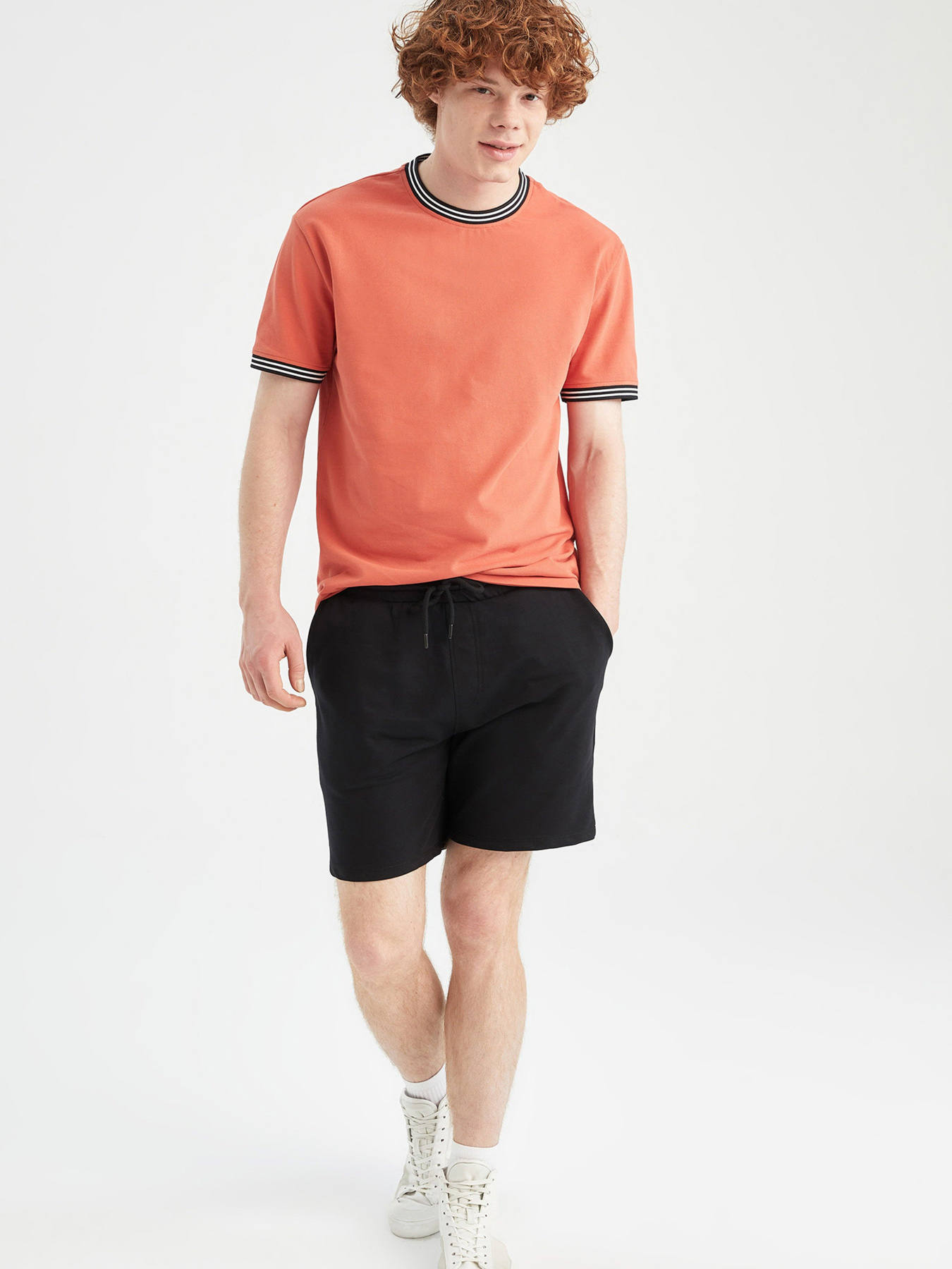 Шорты DeFacto модель X5993AZ-KH202 Фото