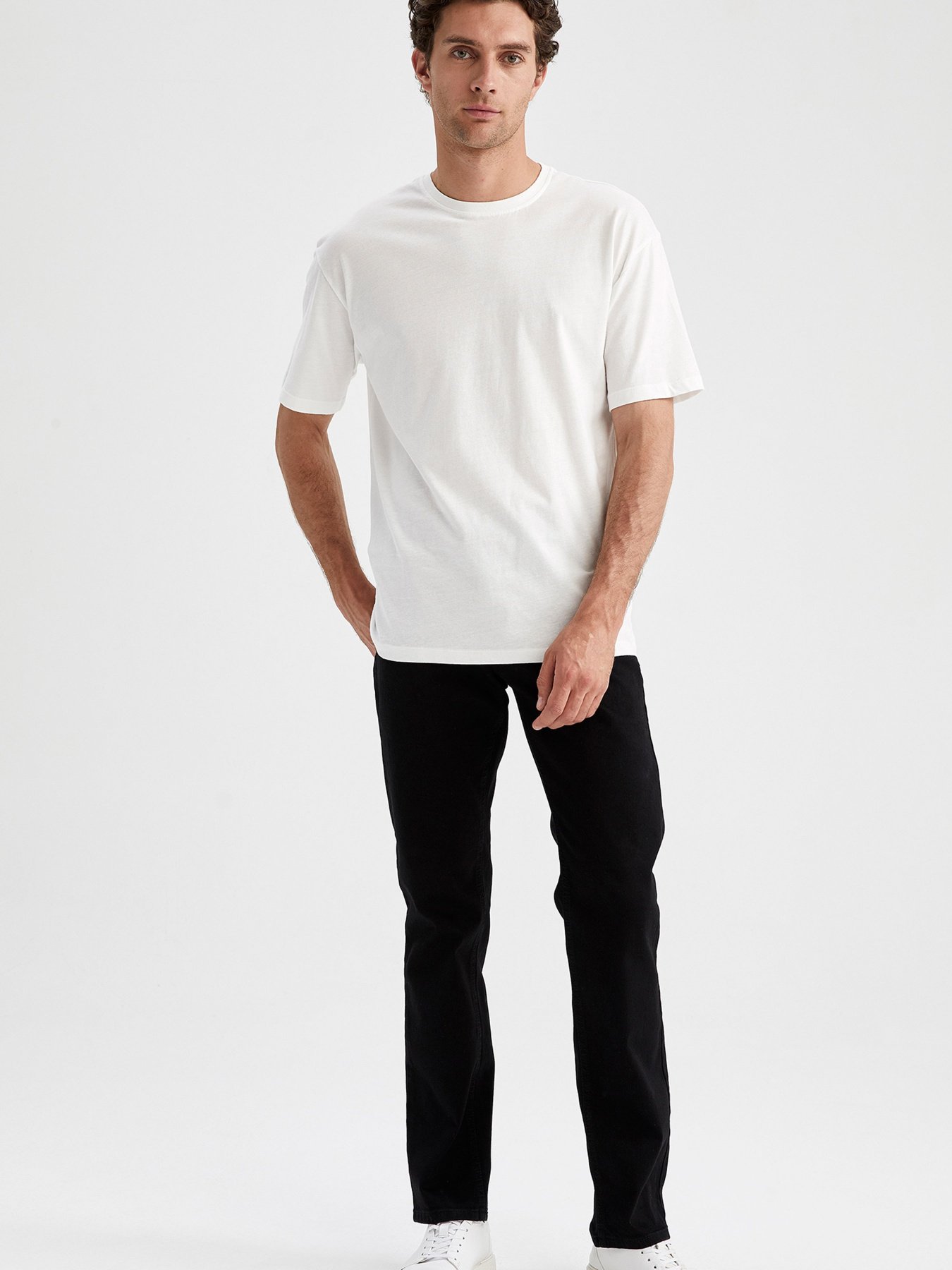 Футболка DeFacto модель T7037AZ-WT32 Фото