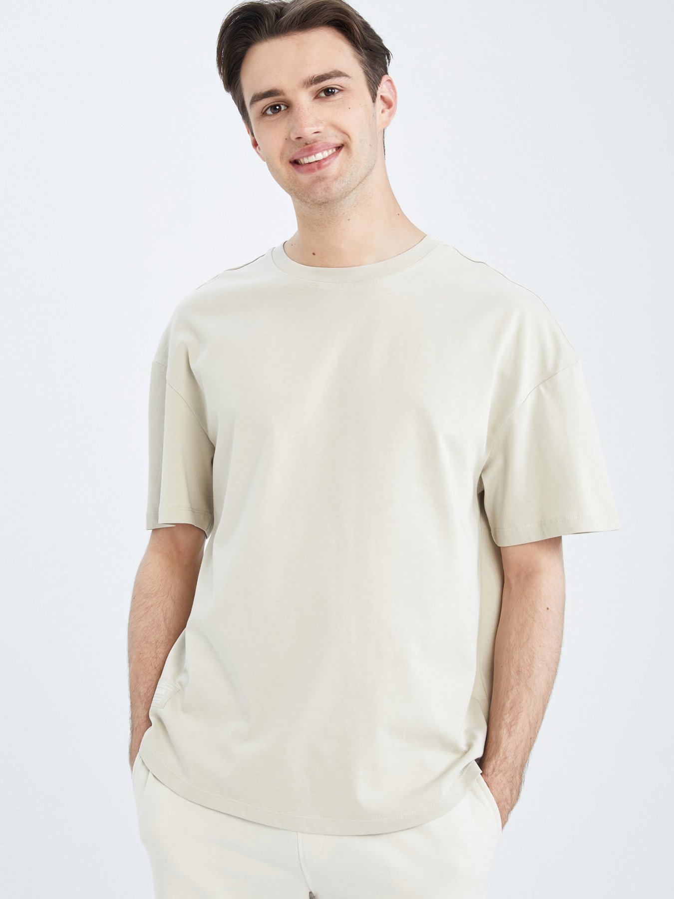 Футболка DeFacto модель W7659AZ-ER30 Фото