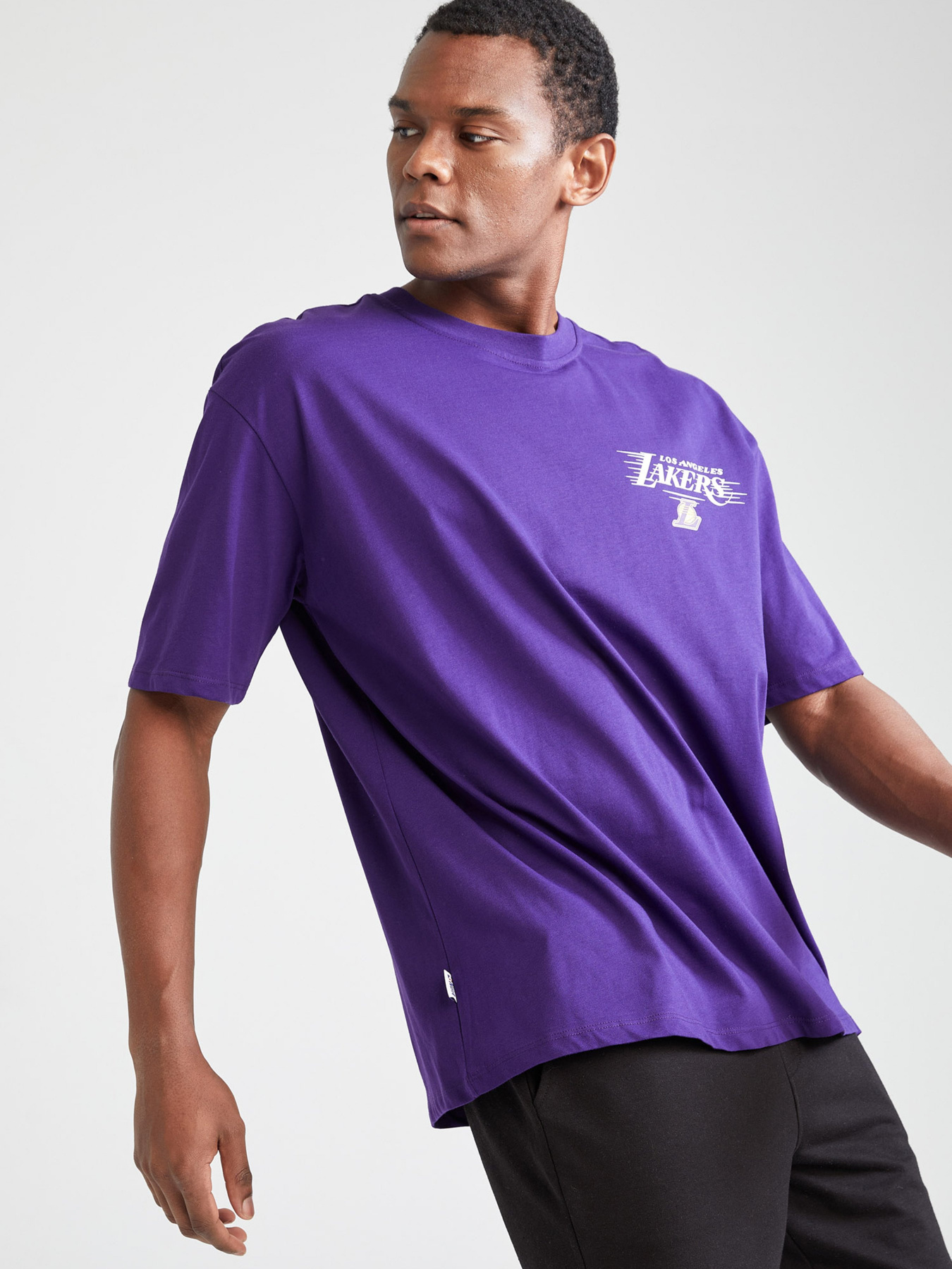 Футболка DeFacto модель V0775AZ-PR299 Фото