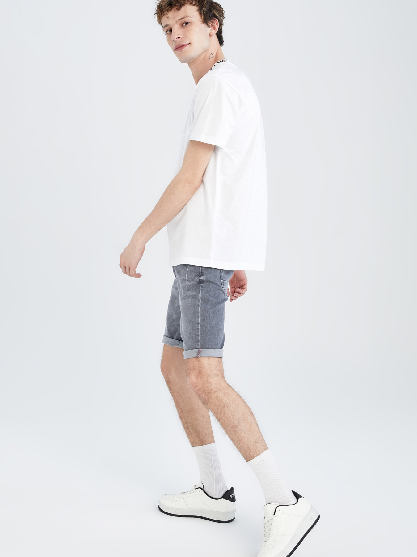 Шорты DeFacto модель X5739AZ-NM55 Фото