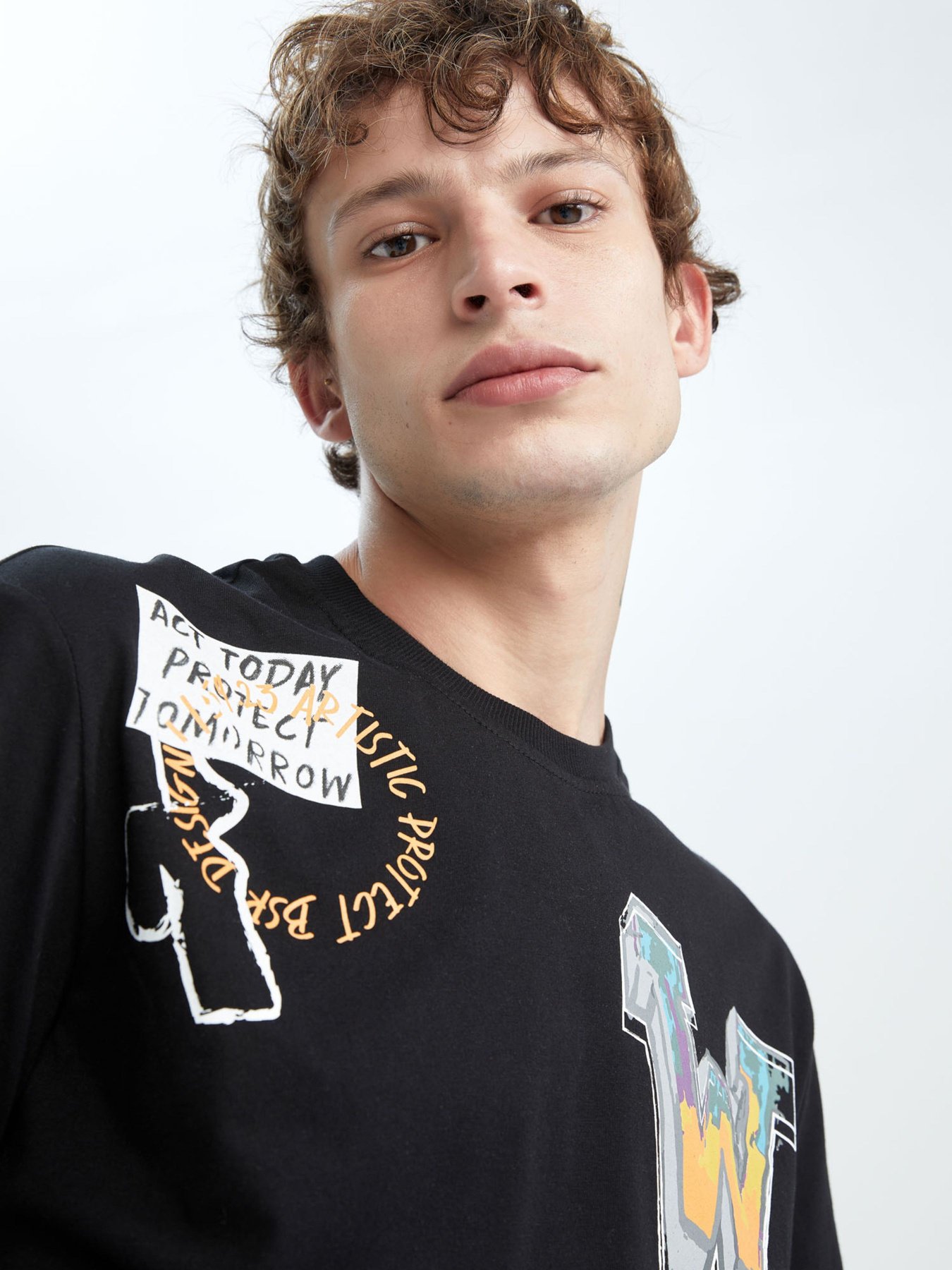 Футболка DeFacto модель X6243AZ-BK81 Фото