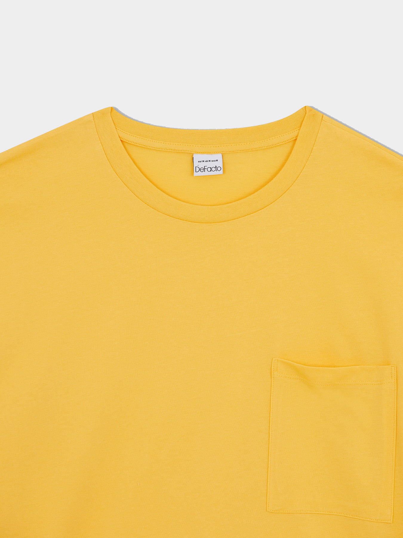 Футболка DeFacto модель X3729AZ-YL223 Футболка DeFacto модель X3729AZ-YL223 Фото