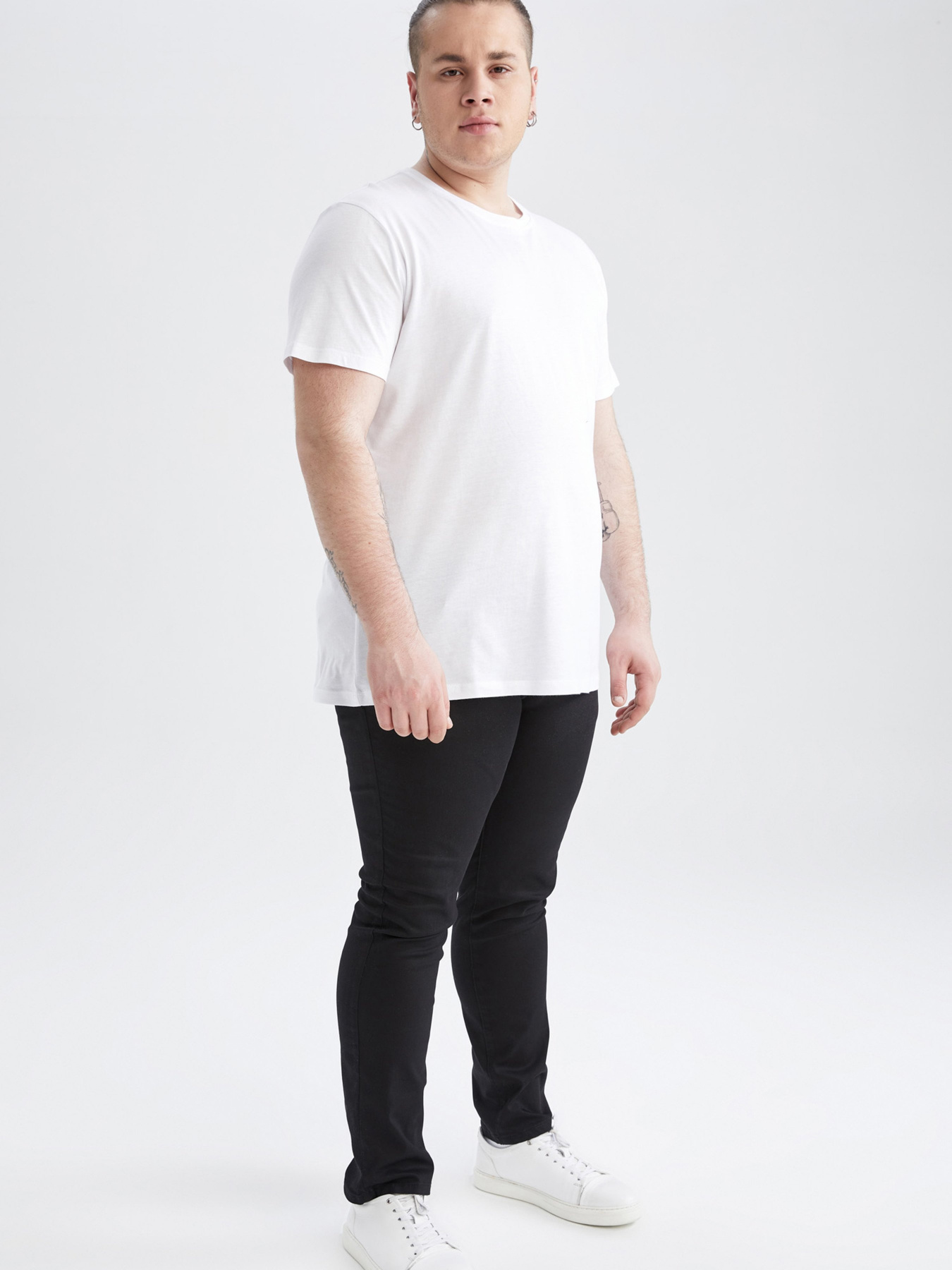 Футболка DeFacto модель M6606AZ-WT34 Фото