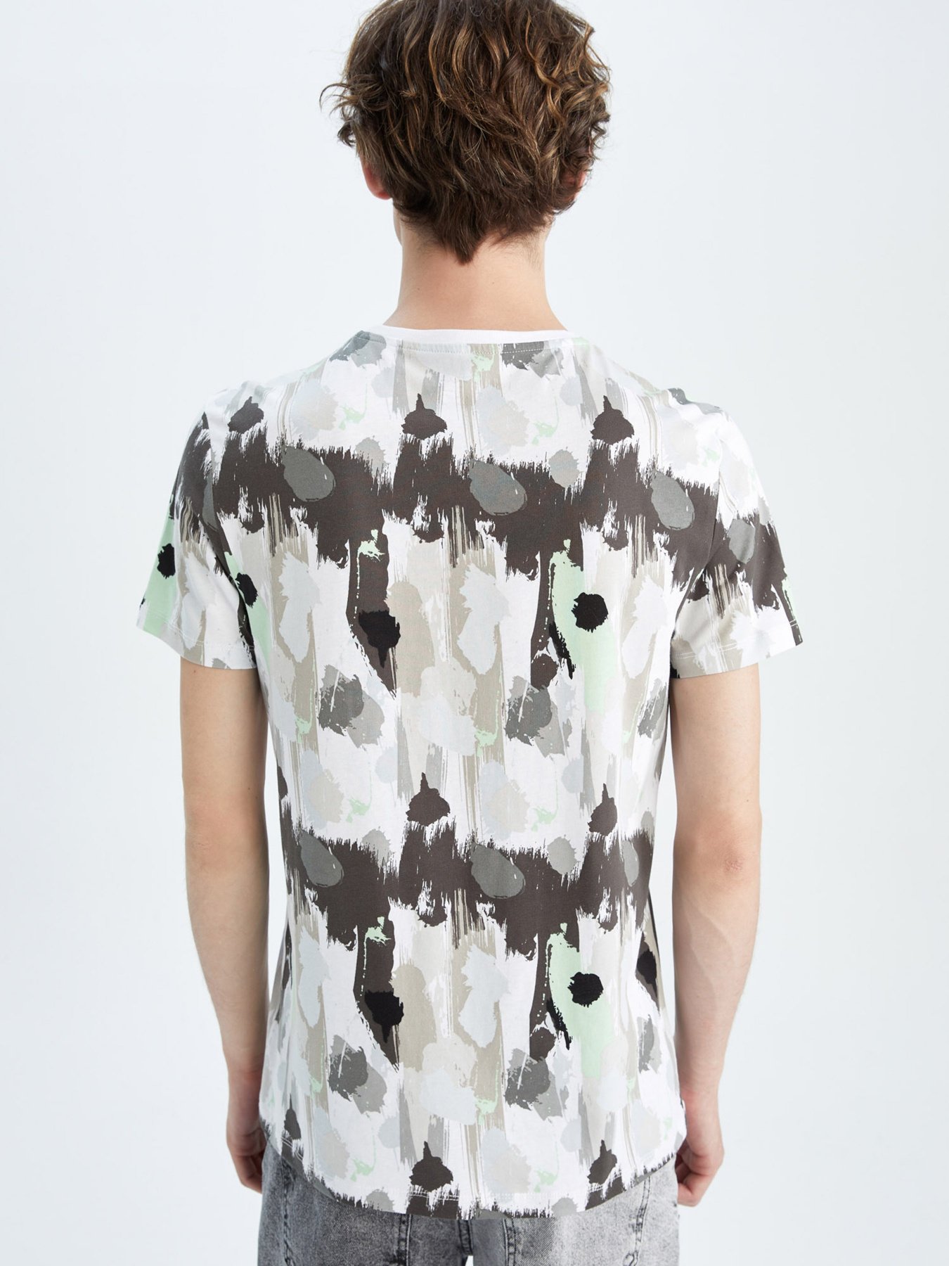 Футболка DeFacto модель X3897AZ-WT34 Фото