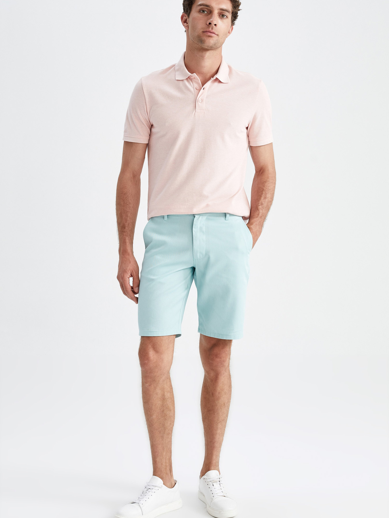 Повсякденні шорти DeFacto модель R4324AZ-TR284 Фото