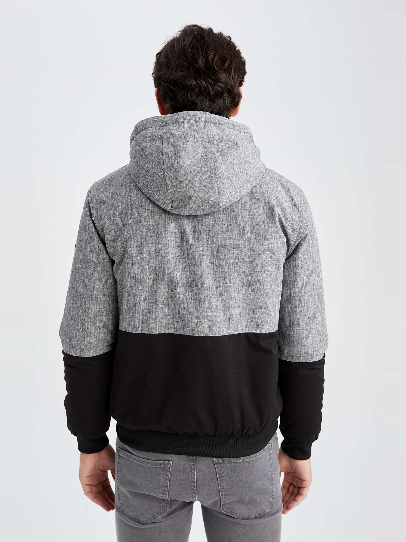 Демісезонна куртка DeFacto модель N4531AZ-GR361 Фото