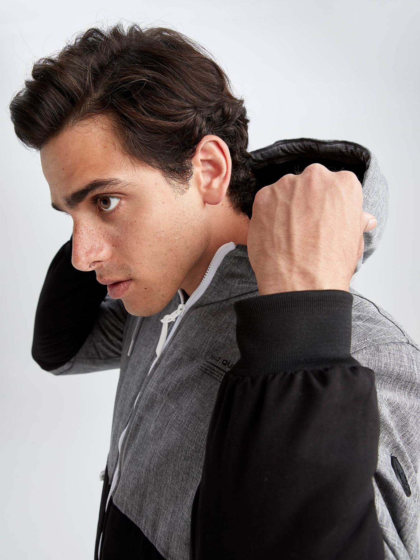 Демісезонна куртка DeFacto модель N4531AZ-GR361 Фото