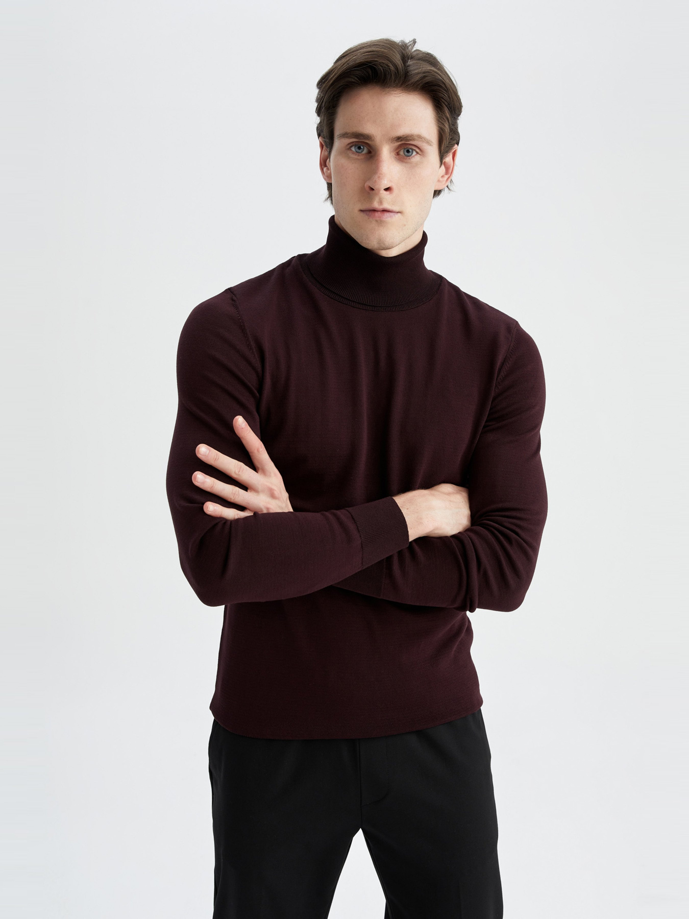 Водолазка DeFacto модель Y0800AZ-BR145 Водолазка DeFacto модель Y0800AZ-BR145 Фото