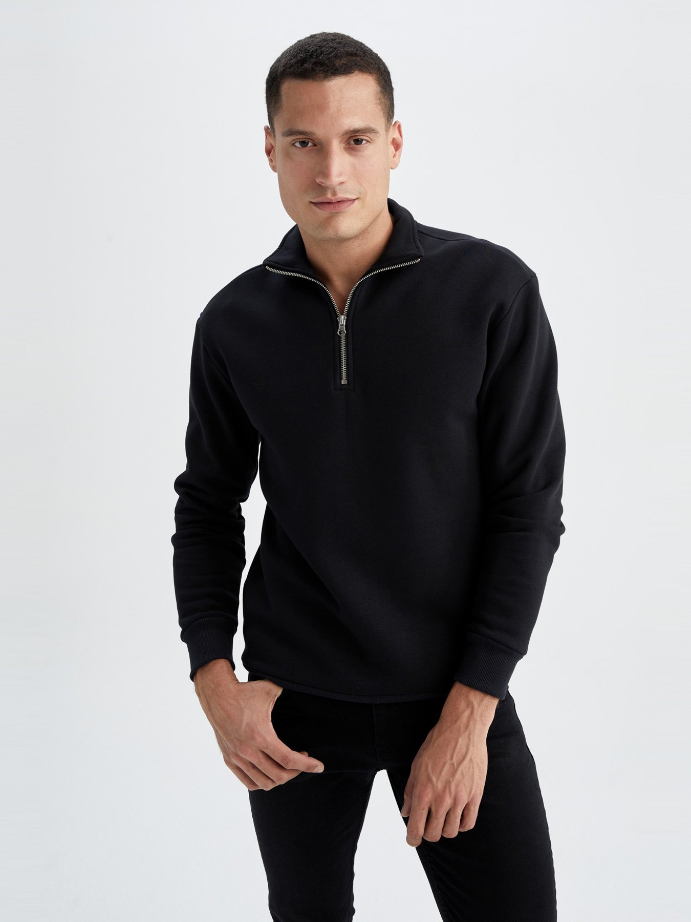 Кофта DeFacto модель X7405AZ-BK81 Фото