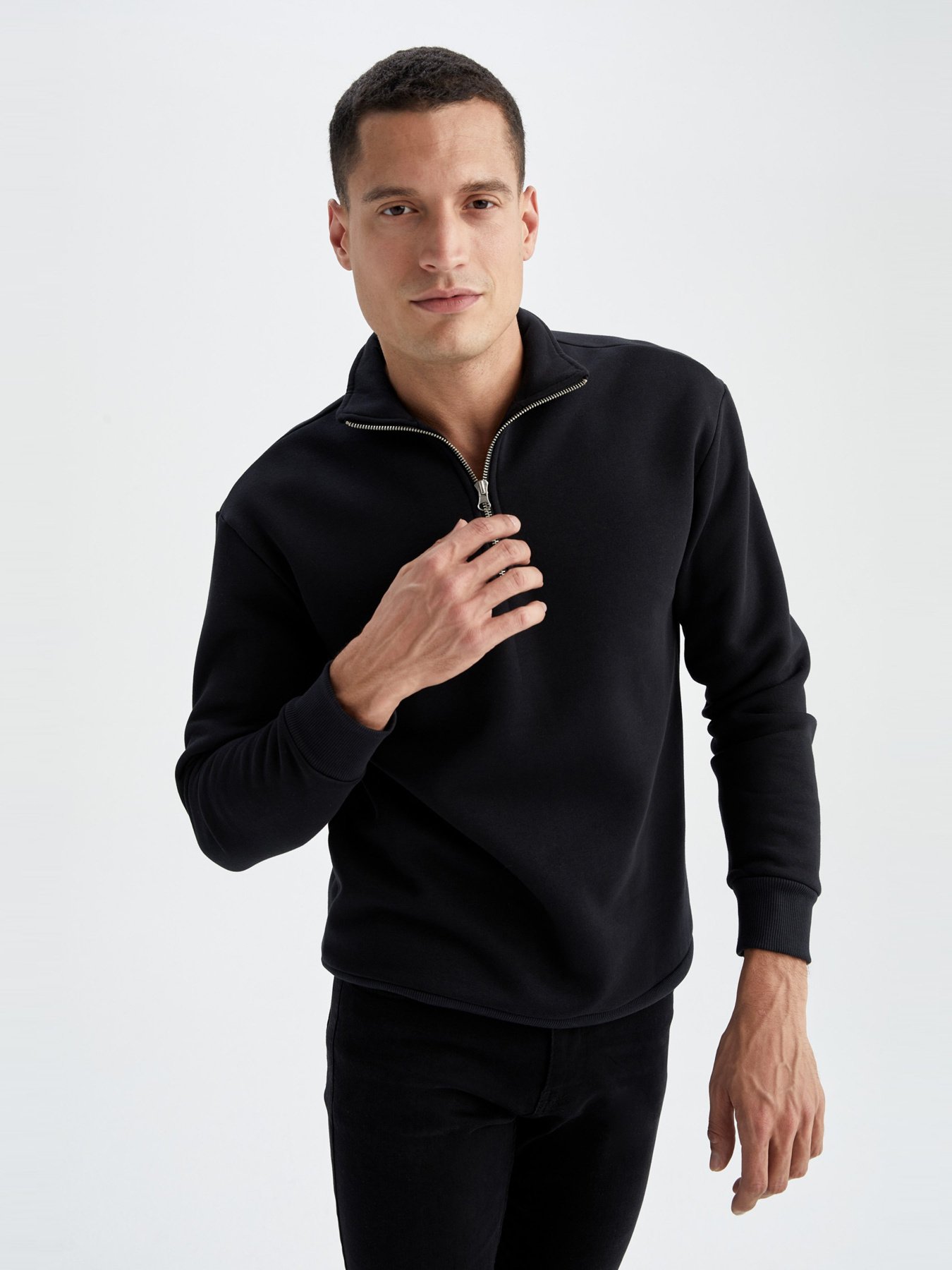 Кофта DeFacto модель X7405AZ-BK81 Фото