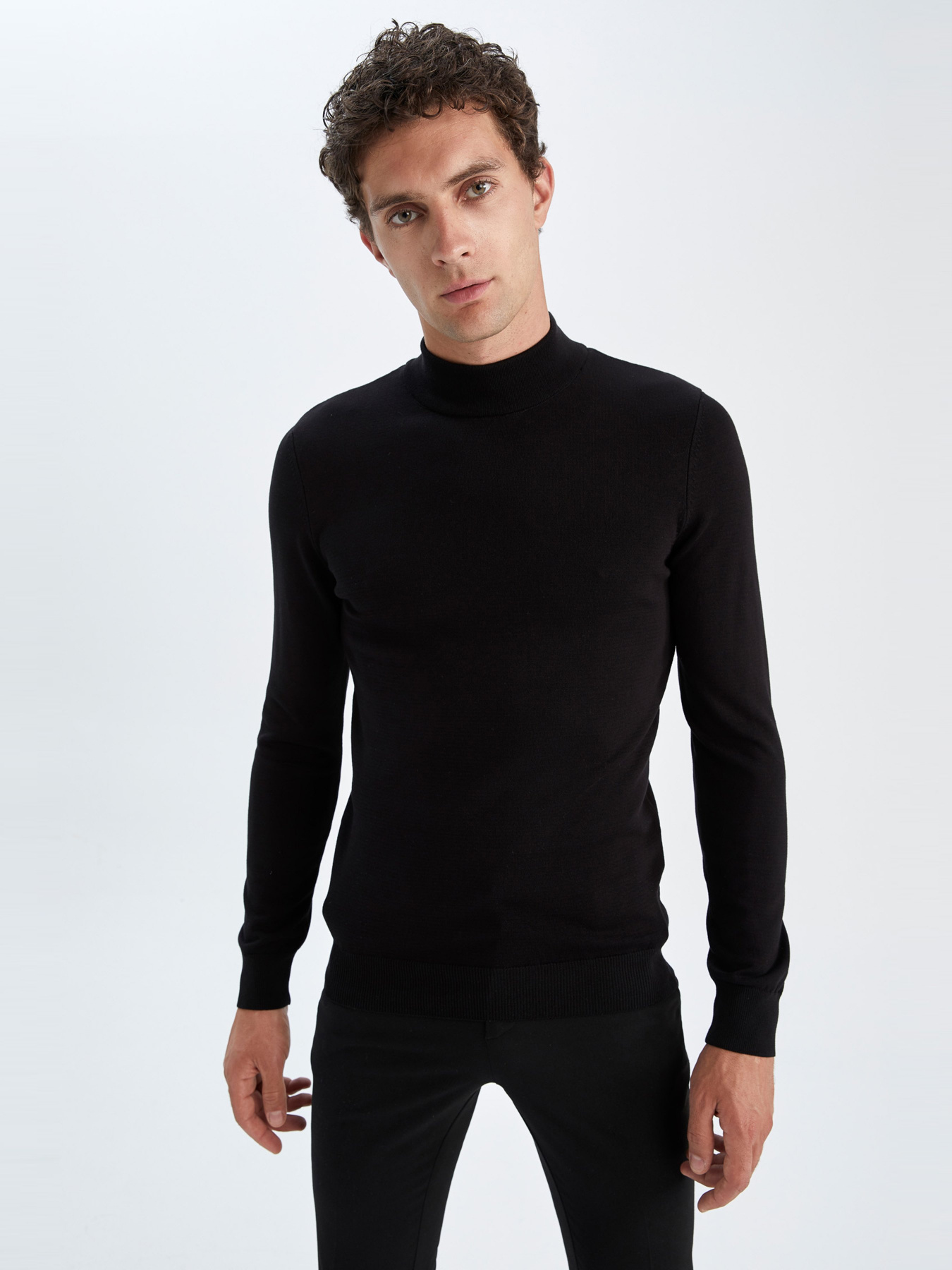 Водолазка DeFacto модель Y0801AZ-BK27 Фото