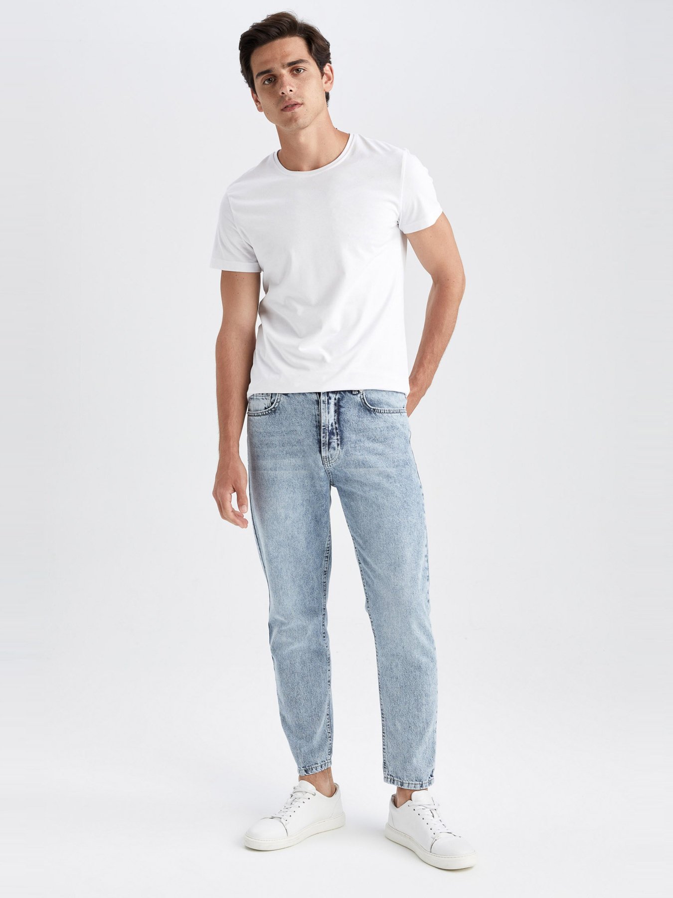 Зауженные джинсы DeFacto модель X8871AZ-NM39 Фото