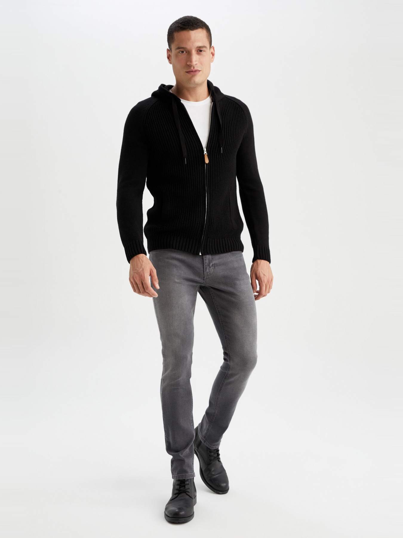 Кофта DeFacto модель R1432AZ-BK27 Фото