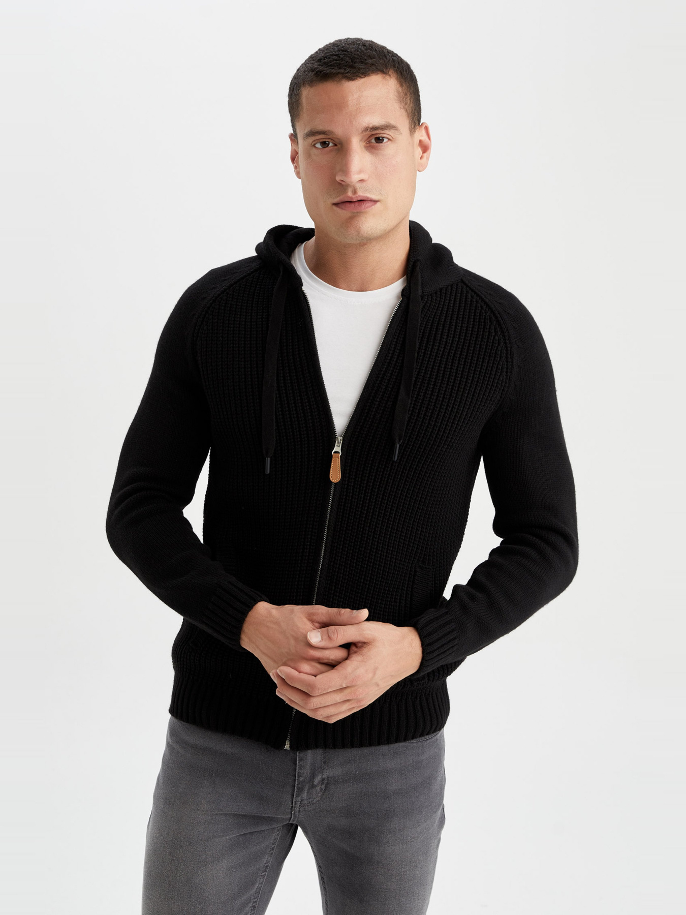 Кофта DeFacto модель R1432AZ-BK27 Фото