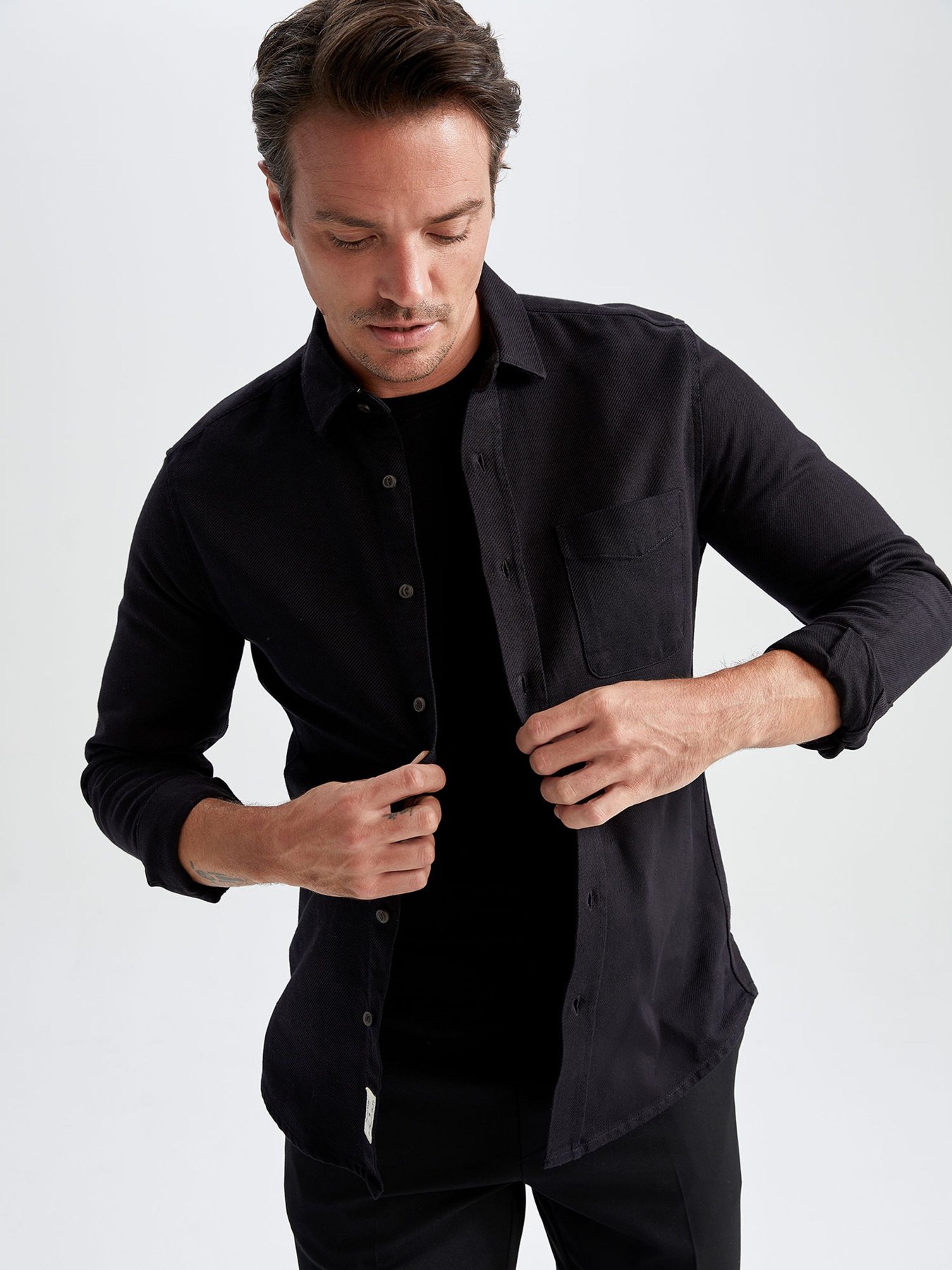 Сорочка повсякденна DeFacto модель V6017AZ-BK27 Фото