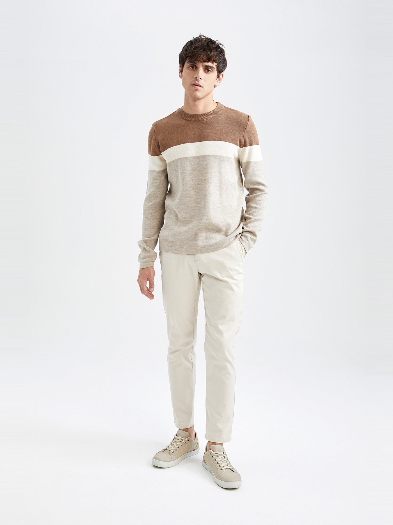 Джемпер DeFacto модель W6631AZ-BN106 Фото