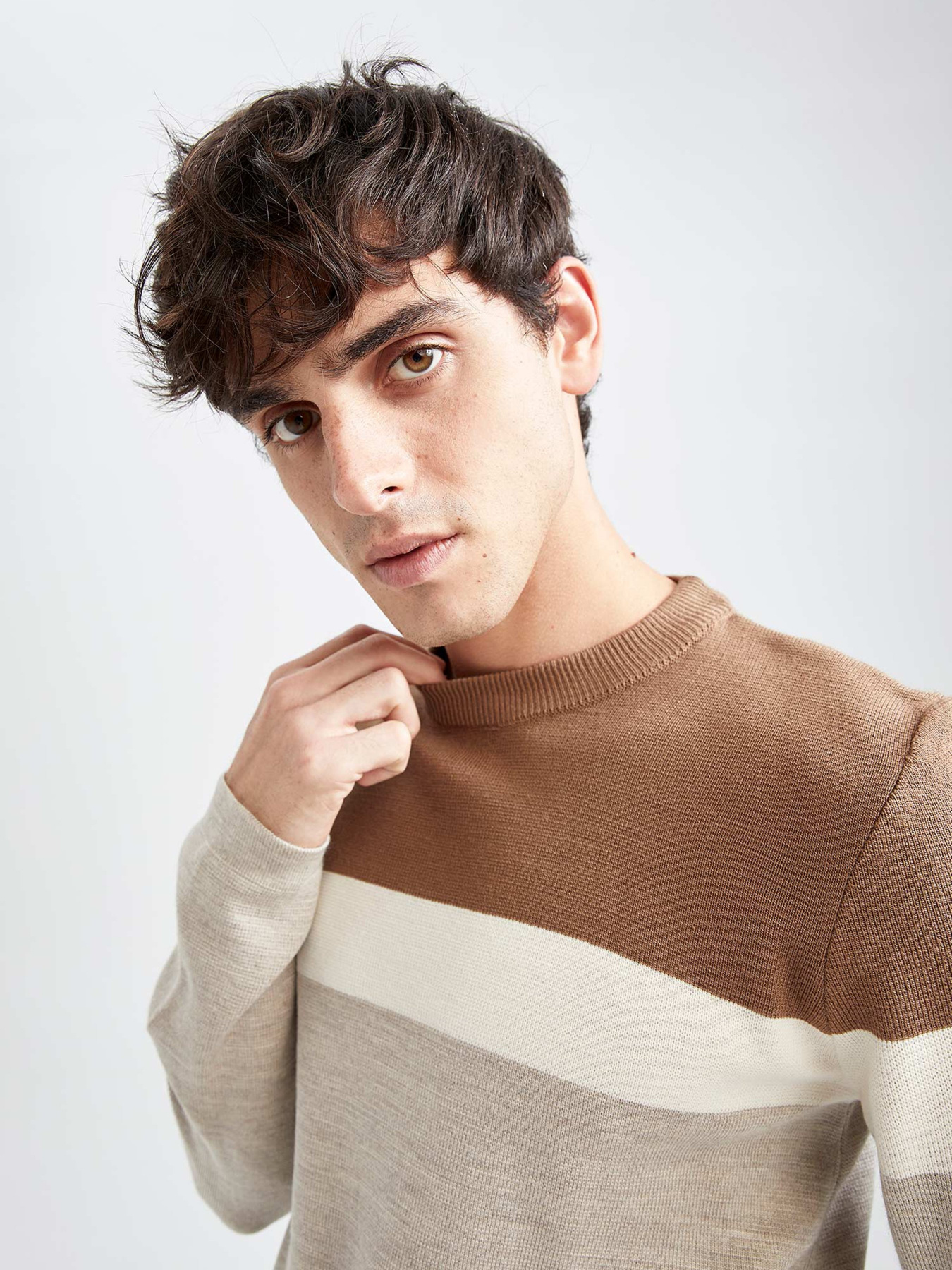 Джемпер DeFacto модель W6631AZ-BN106 Фото