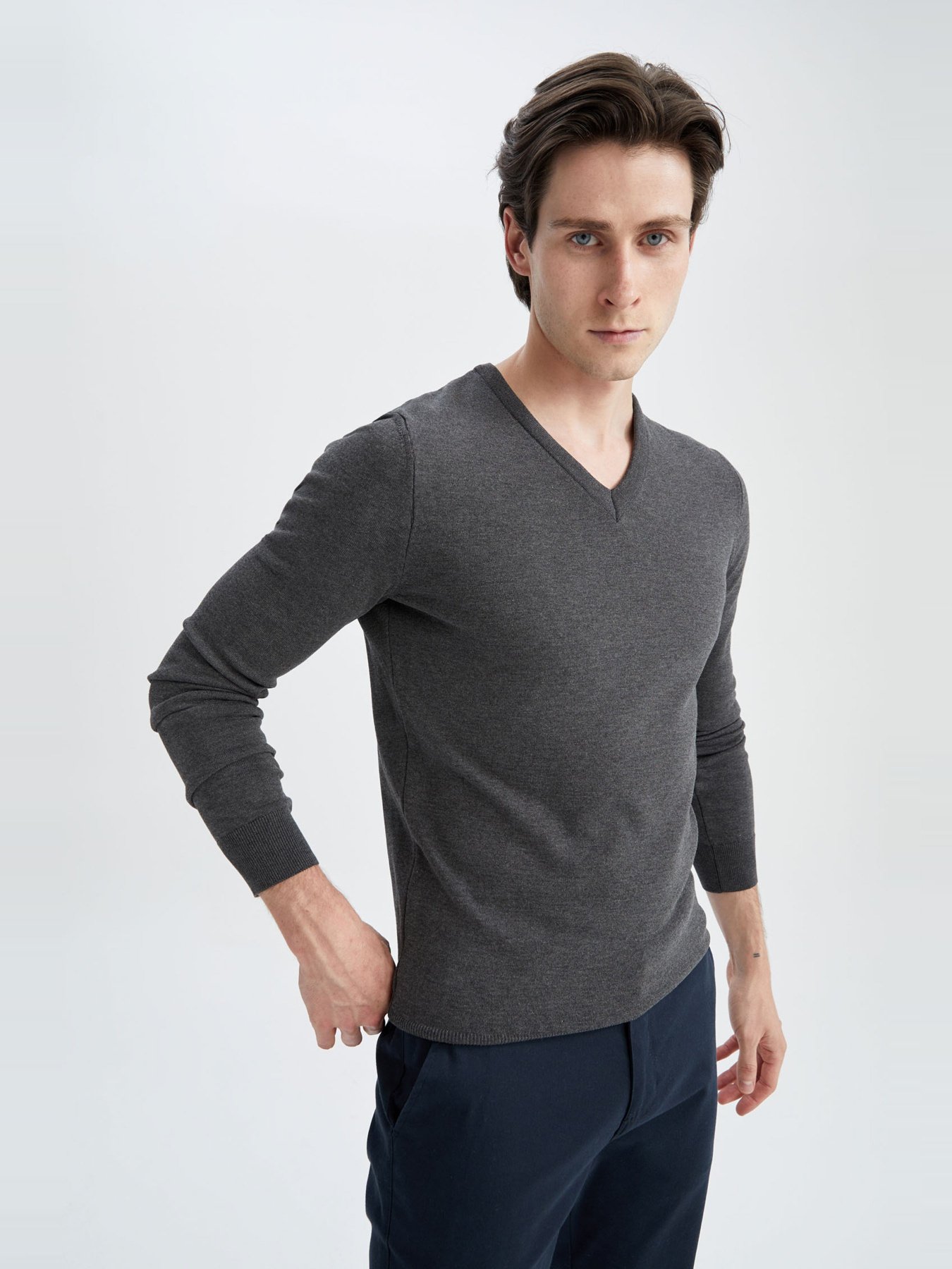 Джемпер DeFacto модель Y0799AZ-AR193 Фото