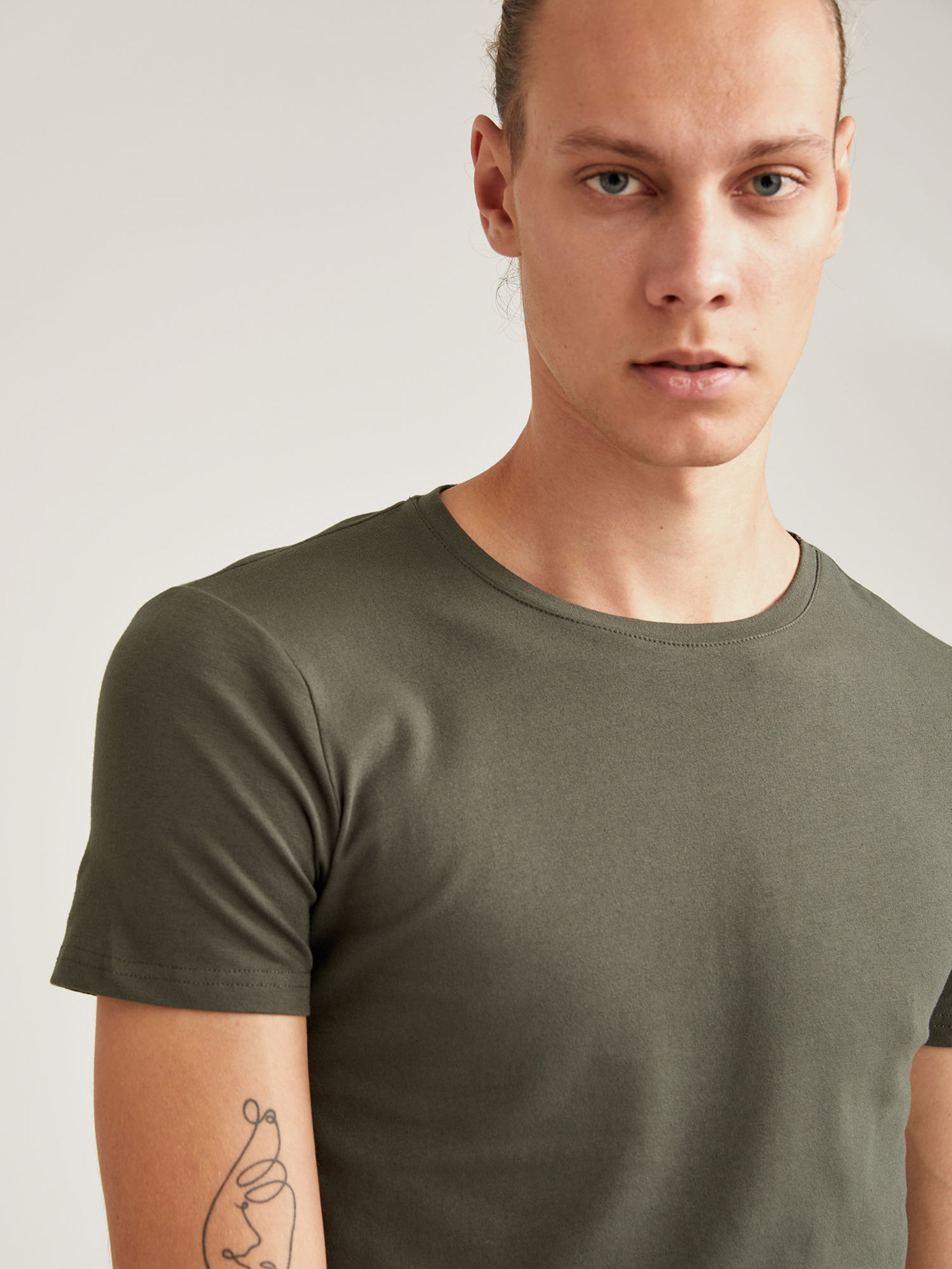 Футболки и поло DeFacto модель L4885AZ-AR140 Фото