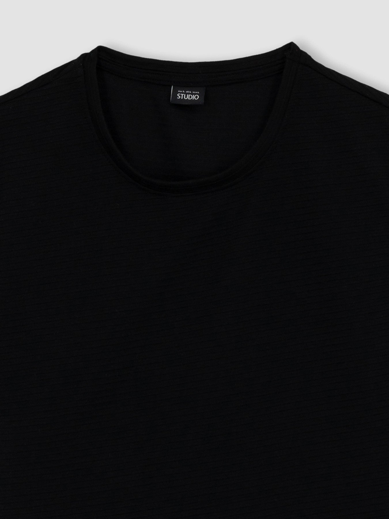 Футболка DeFacto модель M6608AZ-BK27 Фото