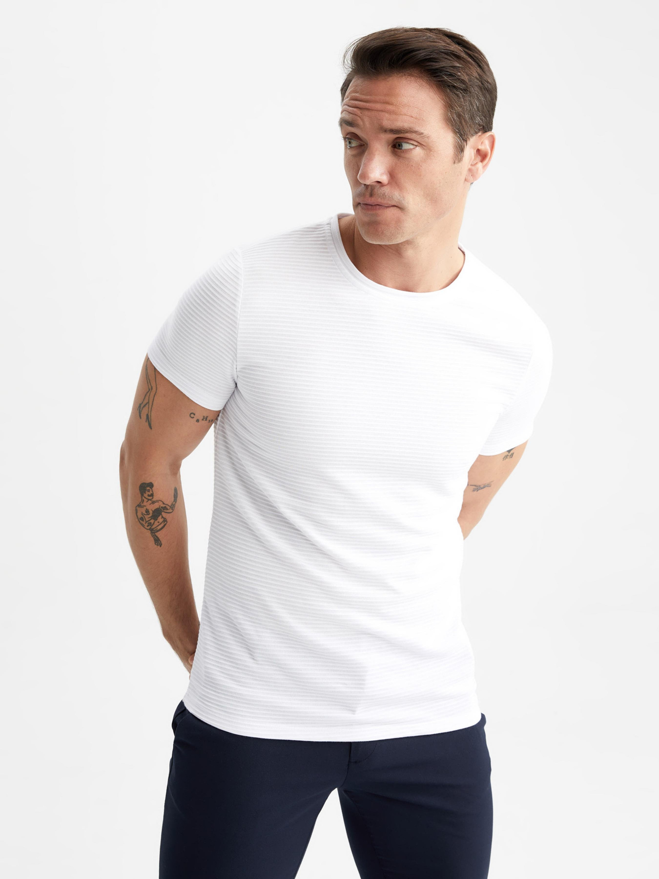 Футболка DeFacto модель M6608AZ-WT34 Фото