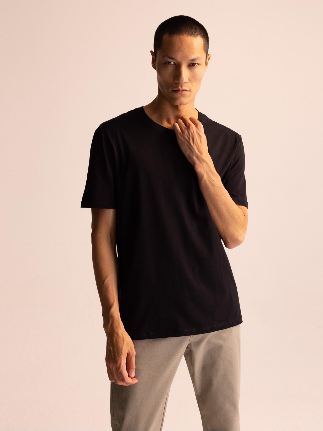 Футболка DeFacto модель M7666AZ-BK81 Фото