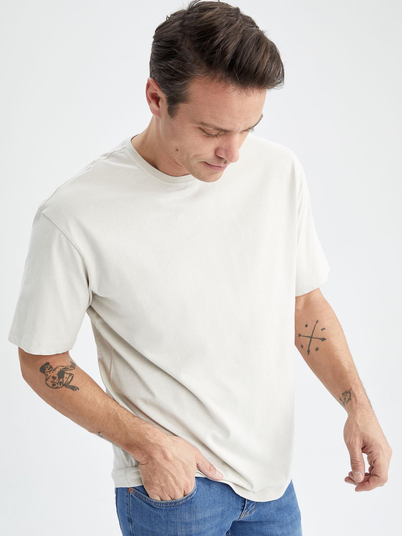 Футболка DeFacto модель T7037AZ-BG733 Фото