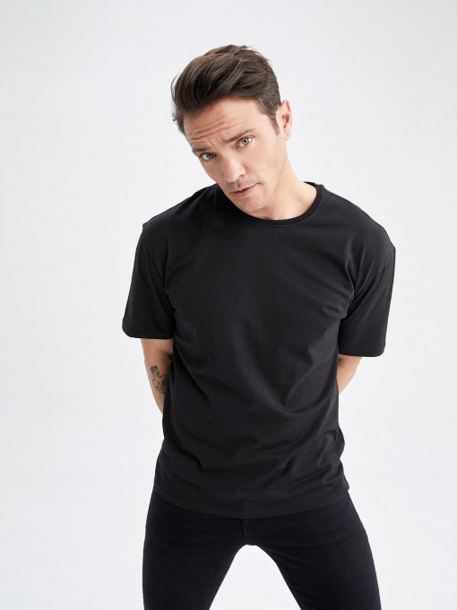 Футболка DeFacto модель T7037AZ-BK81 Фото