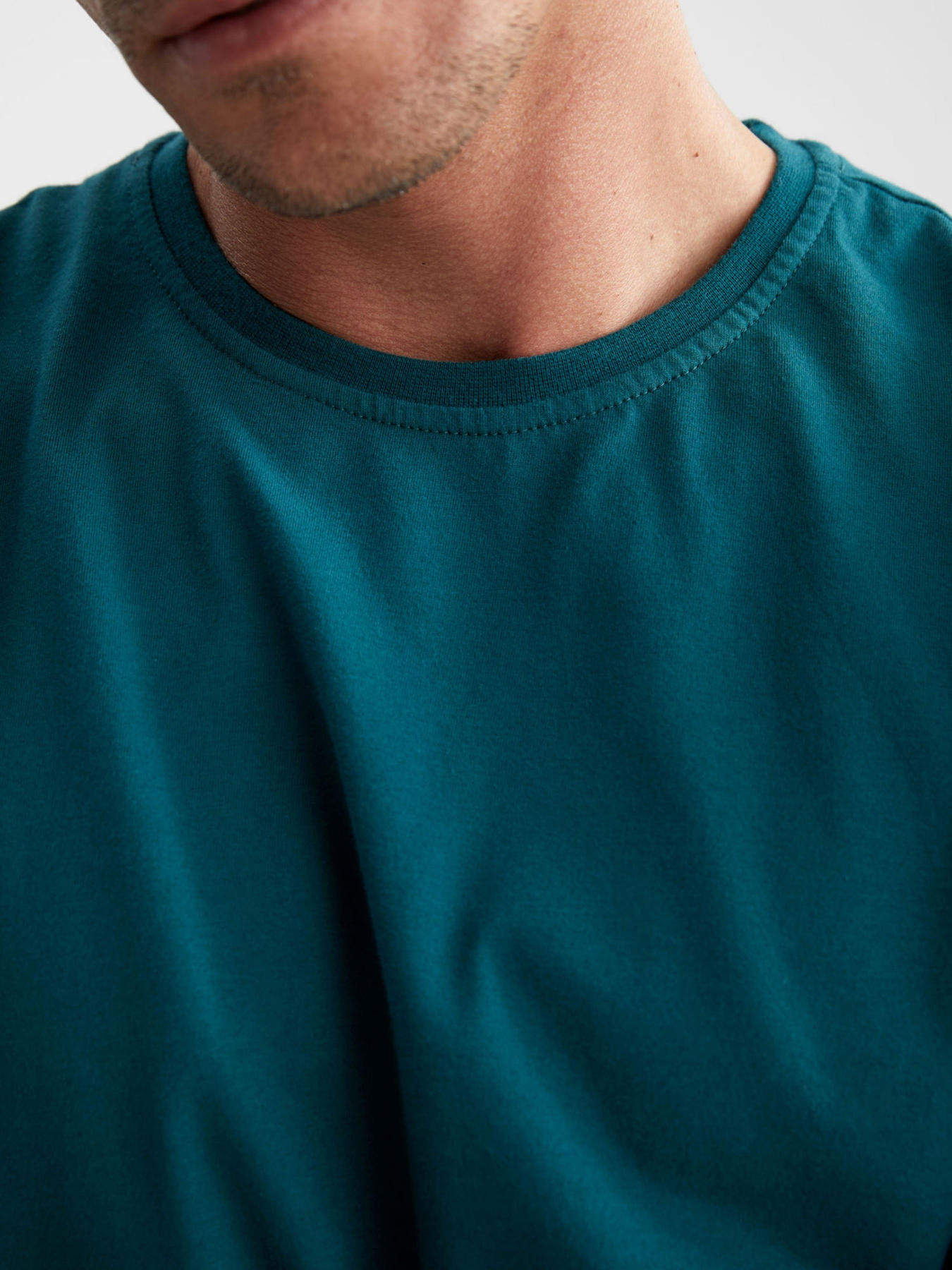 Футболка DeFacto модель T7037AZ-GN246 Фото