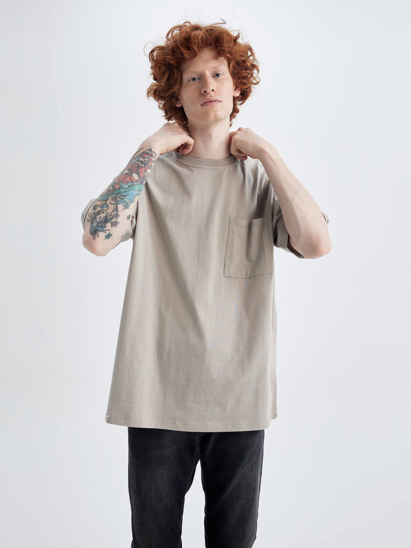 Футболка DeFacto модель V2384AZ-BG730 Фото