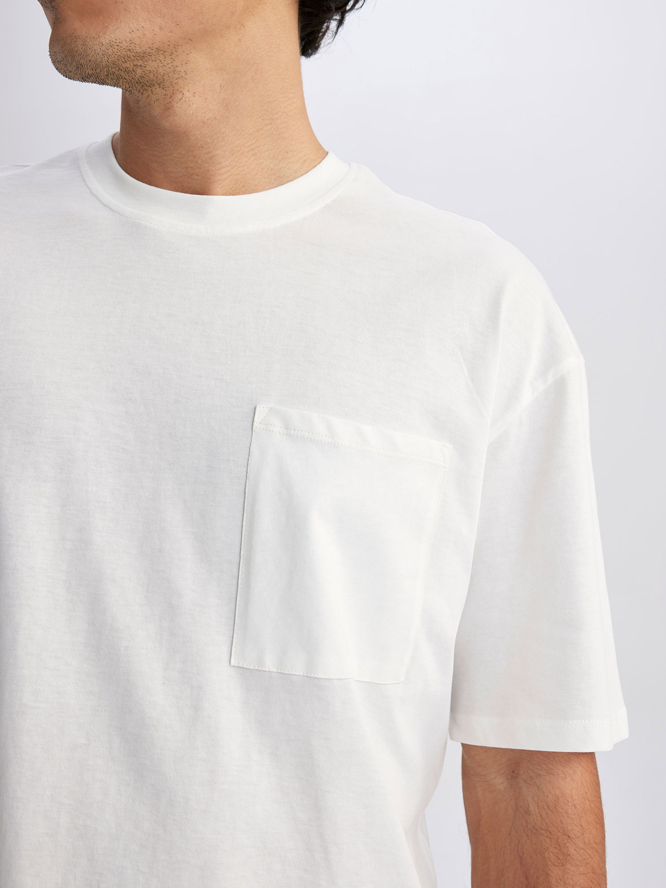 Футболка DeFacto модель V2384AZ-ER105 Фото