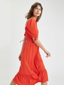 Платье миди DeFacto модель V0102AZ-RD30 Фото