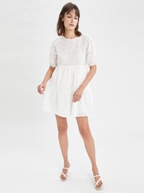 Платье мини DeFacto модель V0562AZ-WT34 Фото