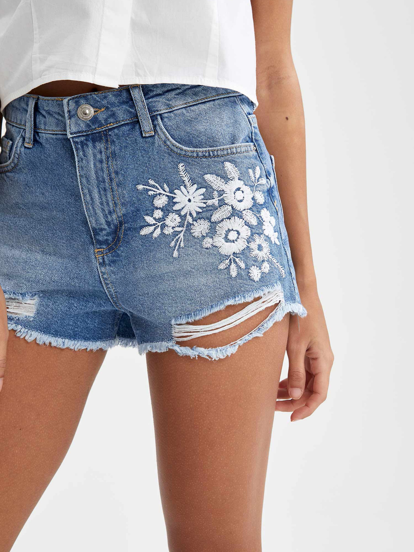 Шорты джинсовые DeFacto модель U2959AZ-NM34 Фото