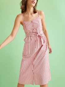 Платья DeFacto модель U7053AZ-RD30 Фото