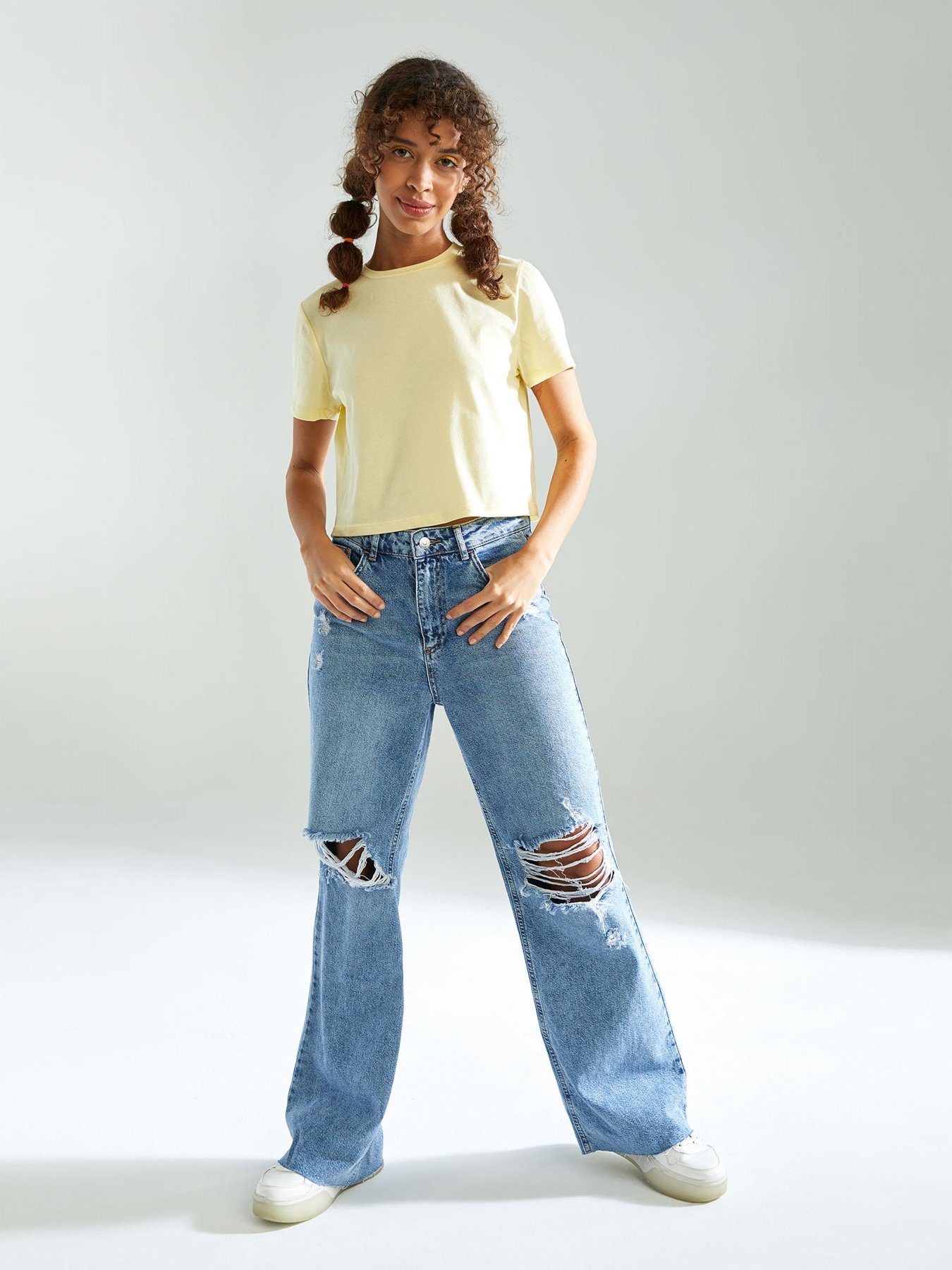 Набор футболок DeFacto модель V0032AZ-YL1 Фото