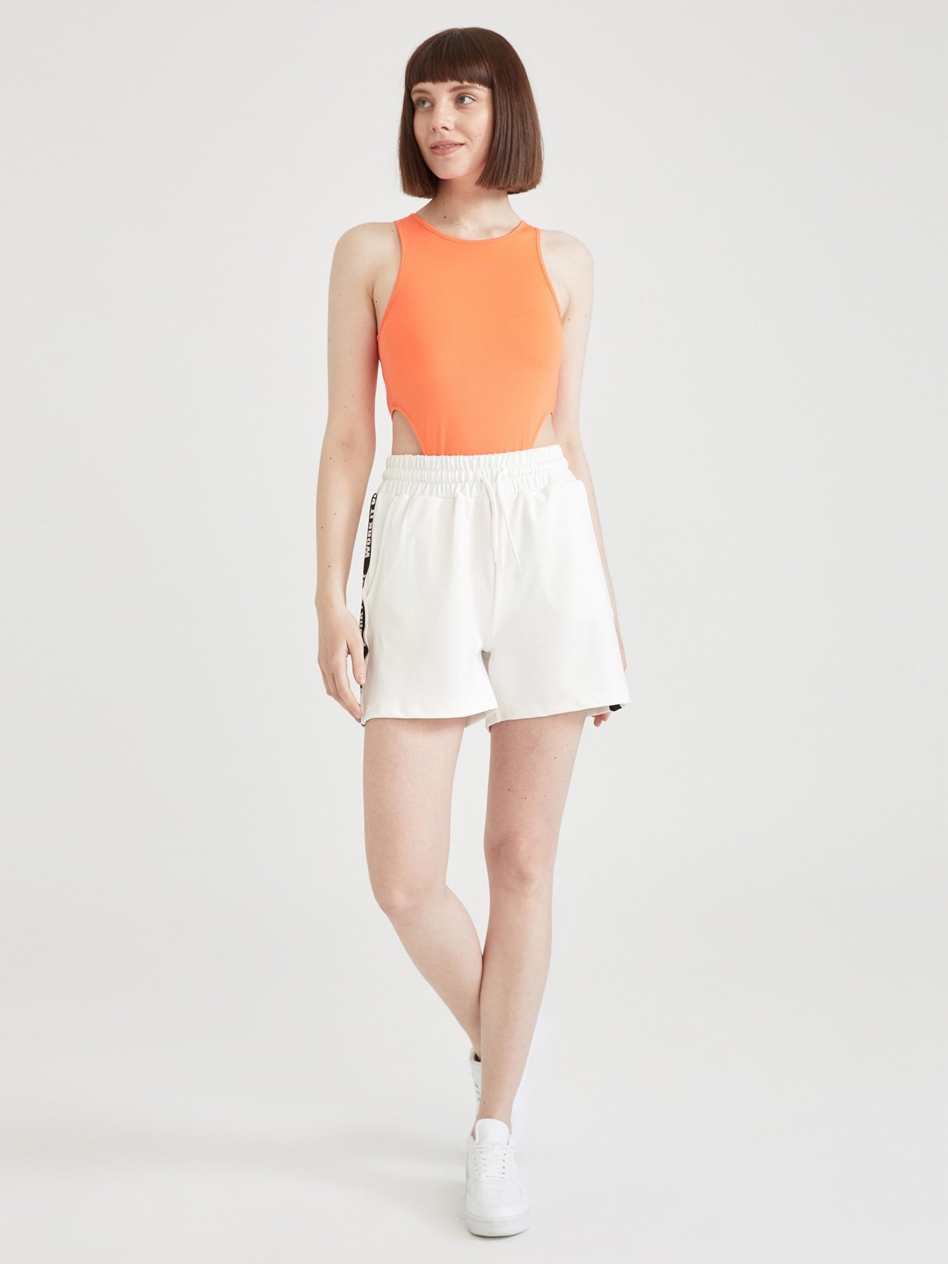 Боді DeFacto модель V0369AZ-OG34 Фото