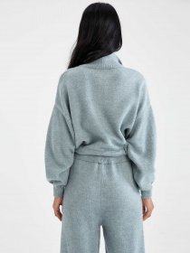 Светр DeFacto модель V1794AZ-TR436 Фото