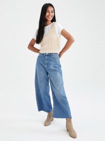 Жилет DeFacto модель U6113AZ-ER48 Жилет DeFacto модель U6113AZ-ER48 Фото