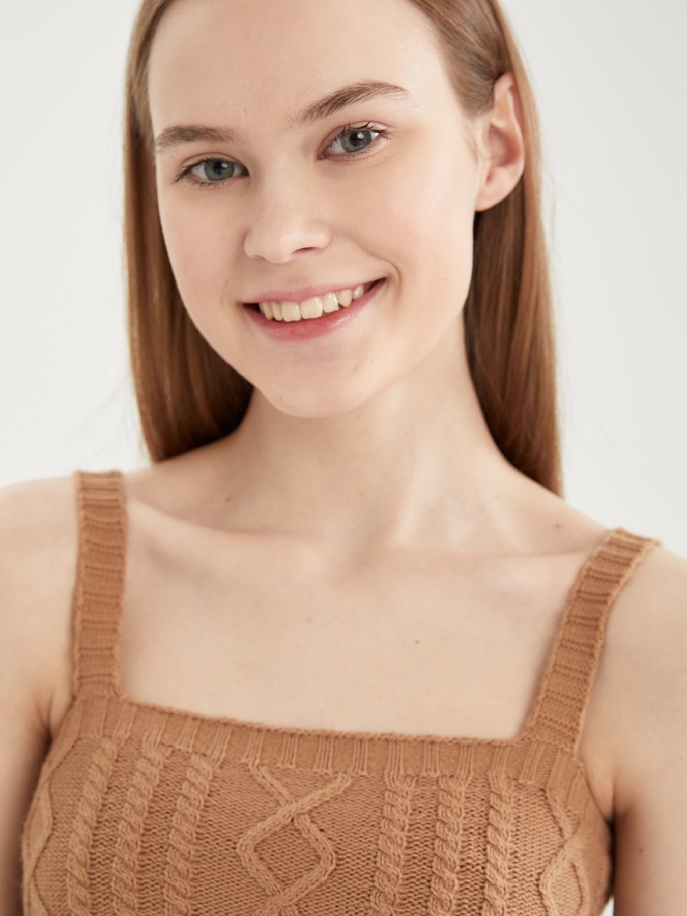 Топ DeFacto модель S8319AZ-BG111 Топ DeFacto модель S8319AZ-BG111 Фото