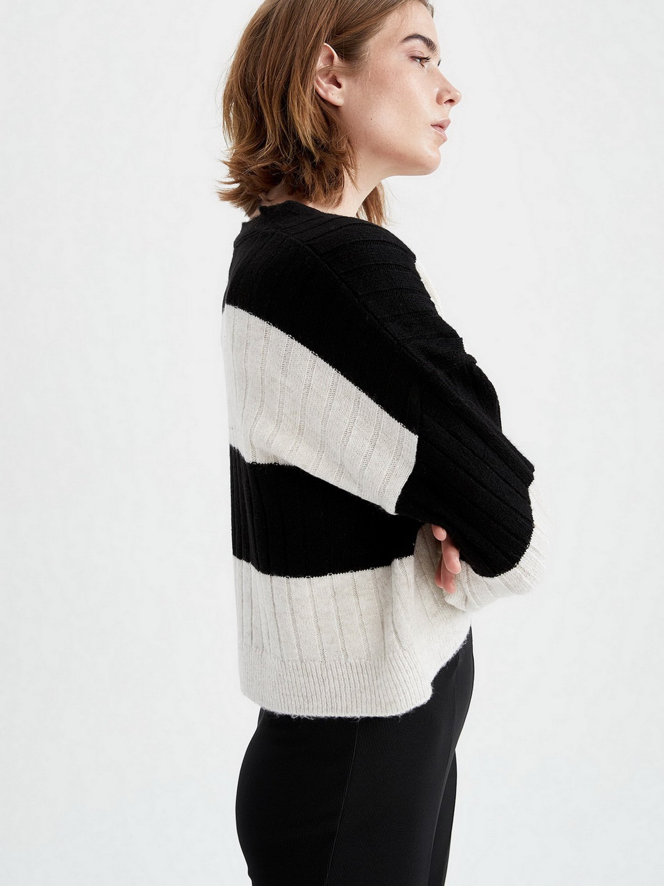 Кардиган DeFacto модель U8682AZ-BK27 Фото