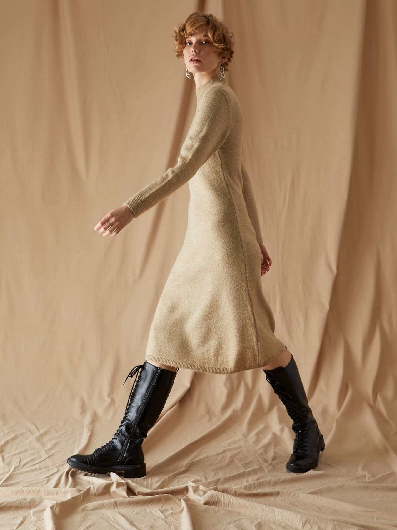 Сукня міді DeFacto модель T5913AZ-BG66 Фото