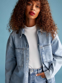 Джинсовая куртка DeFacto модель V5036AZ-NM39 Джинсовая куртка DeFacto модель V5036AZ-NM39 Фото